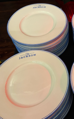 Logo-Plates the Jackson Grille